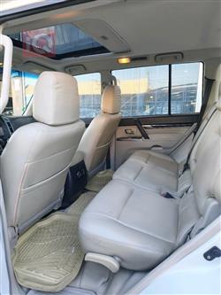 ميتسوبيشي باجيرو